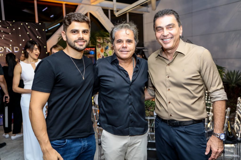 
				Ivan Filho, Ivan Bezerra E Idesio Rolim
				