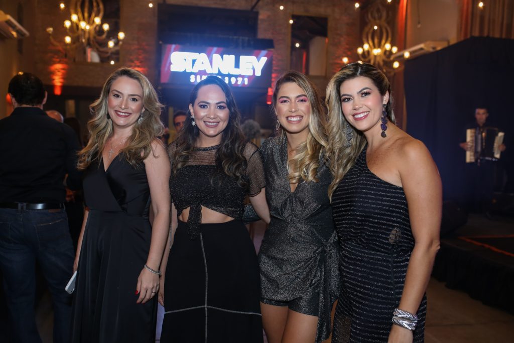 Jelma Guimarães, Nadia Lima, Isabelle Leão E Diana Novais