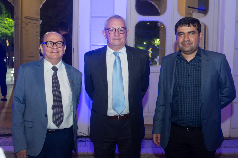 José Boris,loureço Da Mata E Lívio Barreto