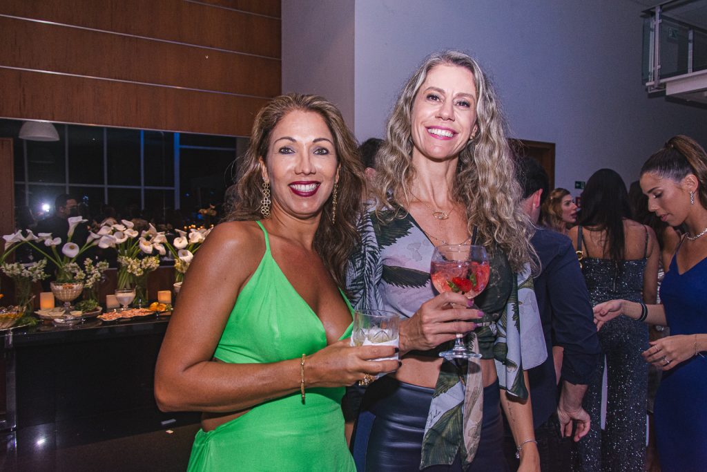 Juliane Albuquerque E Daniele Lodetti