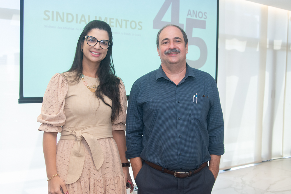 Karina Frota E Paulo André Holanda