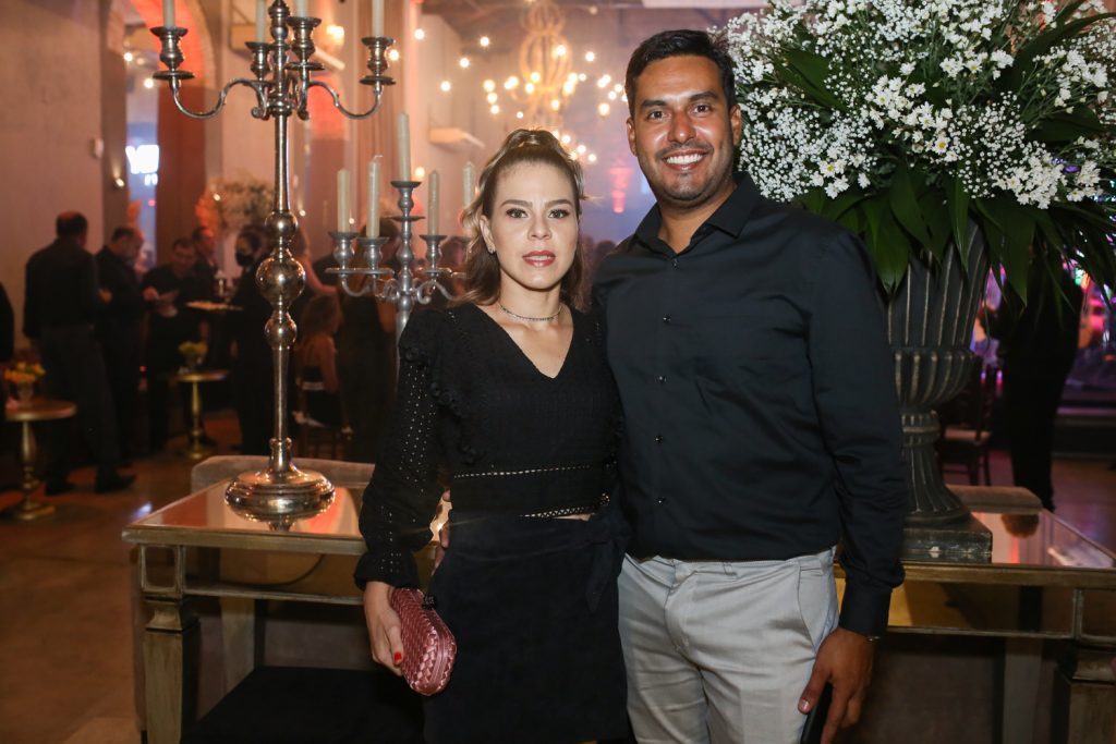 Lorena Nogueira E Jeferson Neri