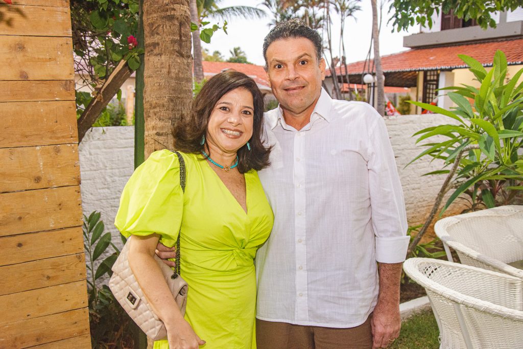 Luciana E Luiz Antonio Logo