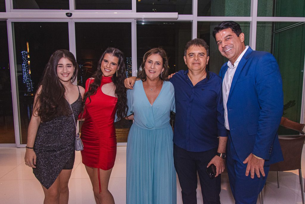 Maria Tereza Machado, Maria Isadora Dias, Meire Helena Dias, Aecio Dias E Ronaldo Otoch