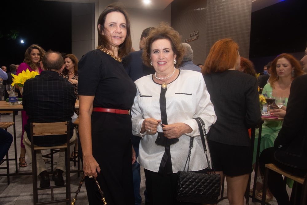 Miriam Pereira E Leda Maria