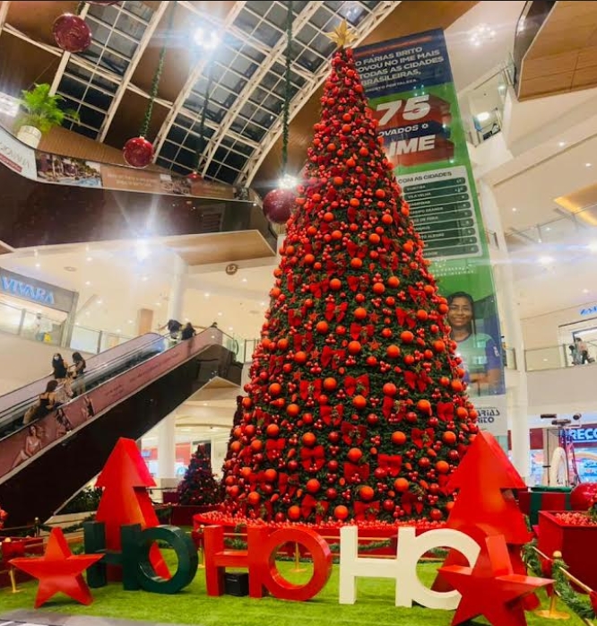RioMar Fortaleza inaugura decoração de natal e inicia temporada de visitas ao Papai Noel