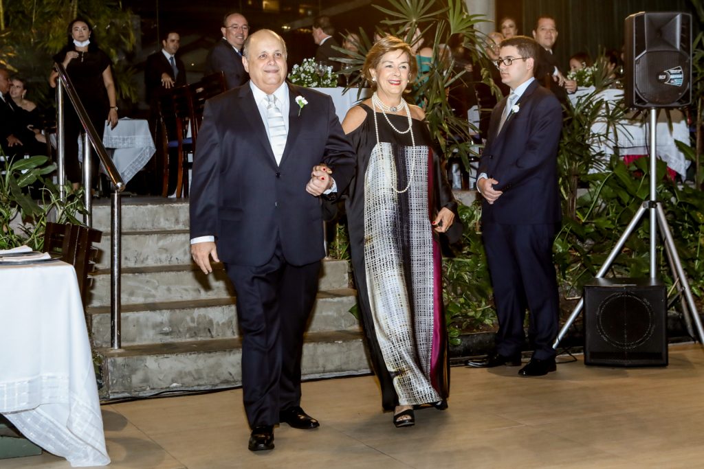 Philomeno Junior E Tida Leal