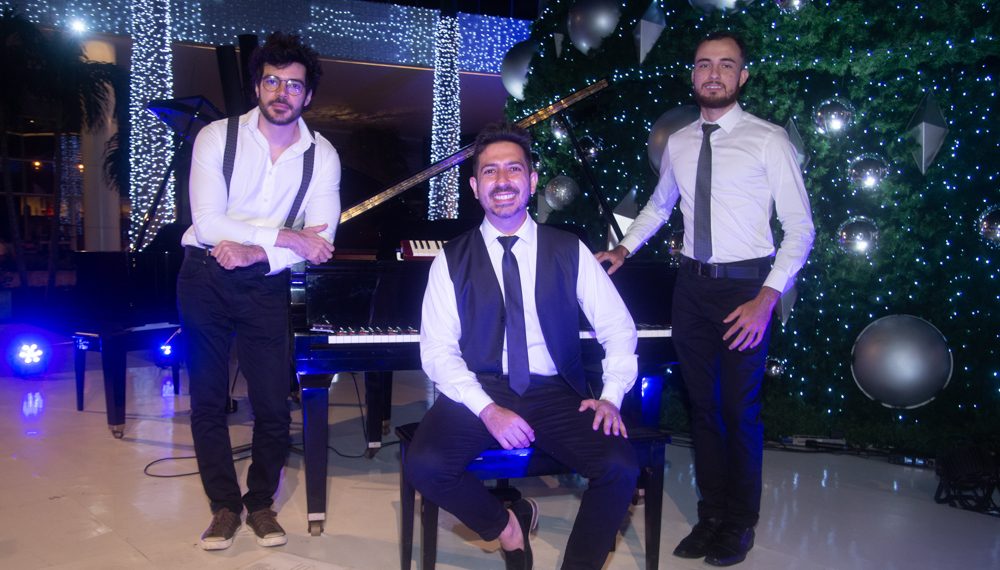 Transmitindo a magia do Natal, BS Christmas promove concerto especial de piano na Praça BS