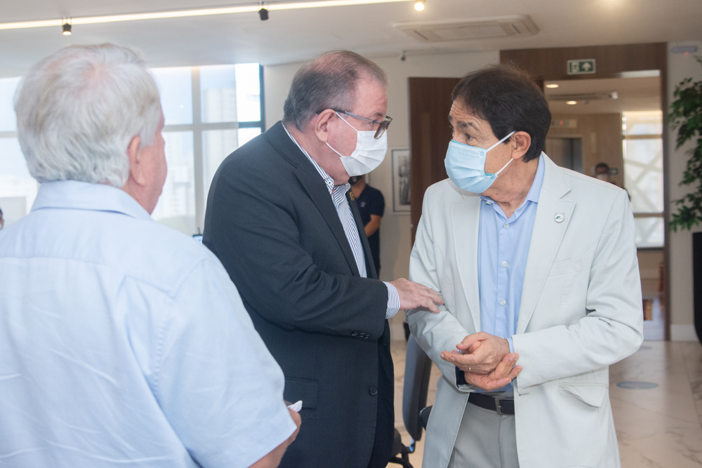 Ricardo Cavalcante E Raimundo Gomes De Matos