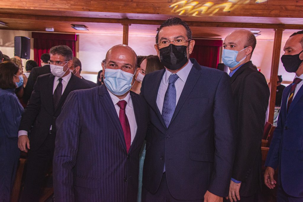 Roberto Claudio E Alexandre Pereira