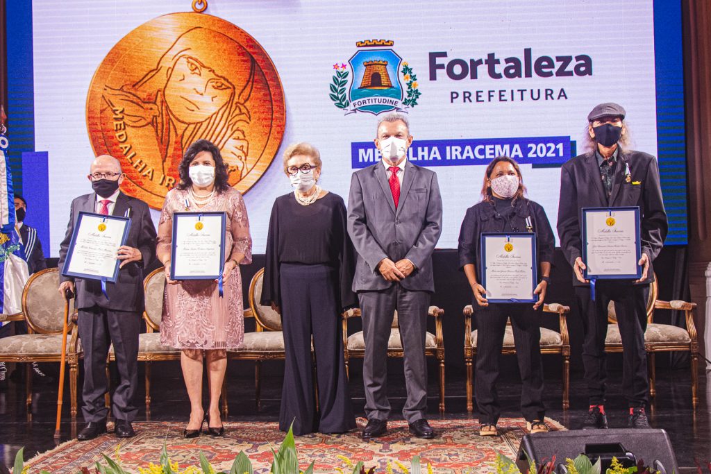 Roberto Claudio, Nailde Pinheiro, Socorro Franca, Sarto Nogueira, Tita Tavares E Ednardo Costa (7)