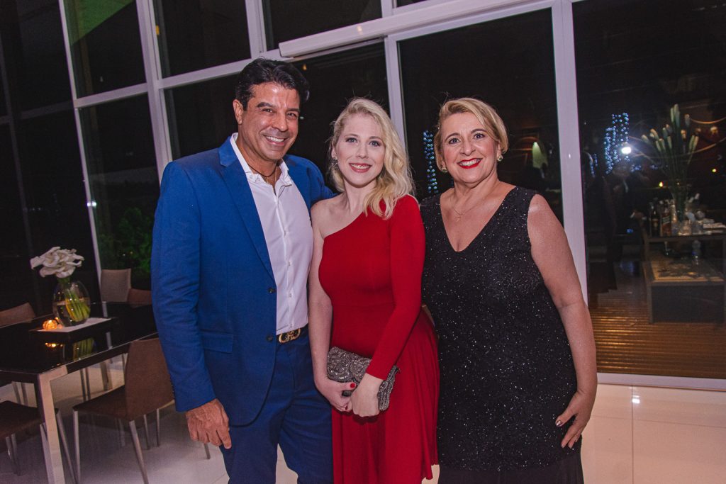 Ronaldo Otoch, Iane Sabóia E Cecilia Portela