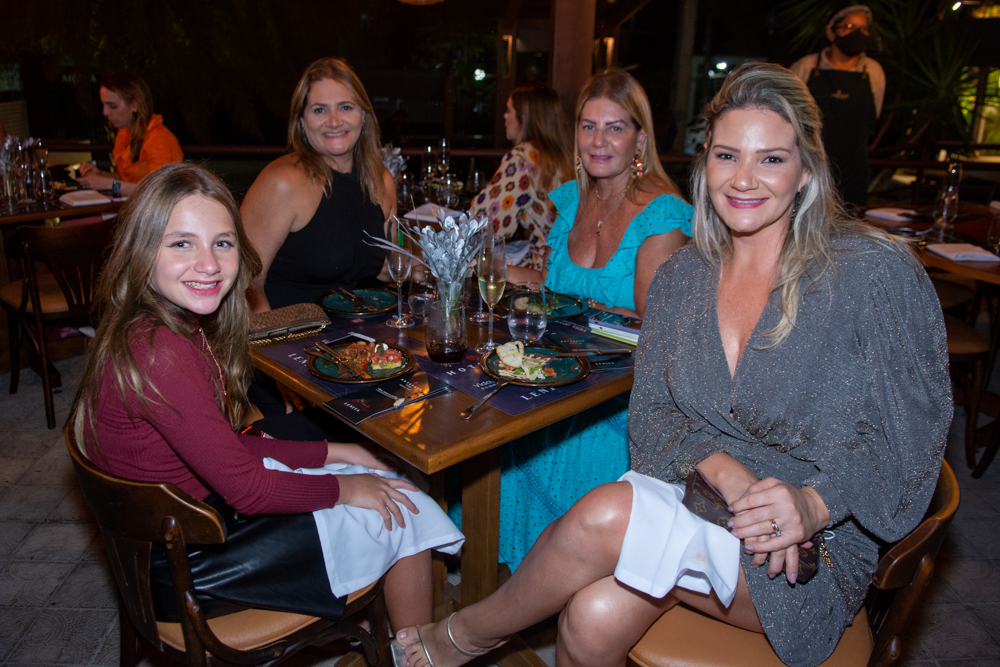 Sarah Fortes, Karine Fortes, Itala Padilha E Rachel Fortes