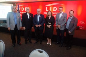 Tales Cavalcante, Lauro Fiuza Jr., Deusmar Queiros, Emília Buarque, Paulo Nigro E Igor Queiroz (2)