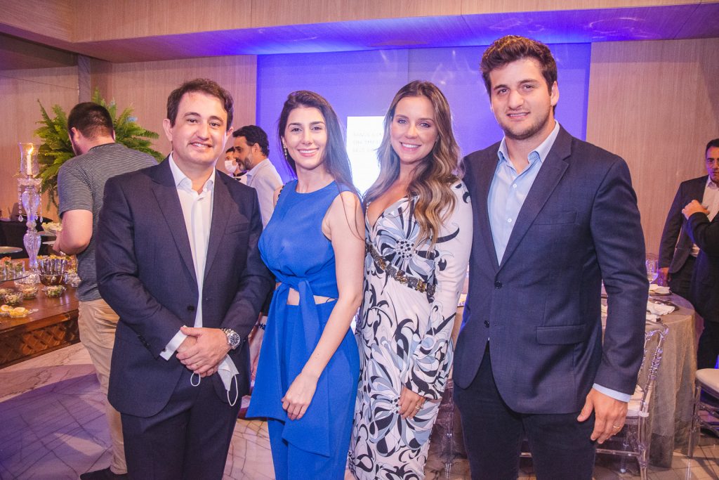 Vanderson Aquino, Barbara Moraes, Fernanda Macedo E Omar Macedo