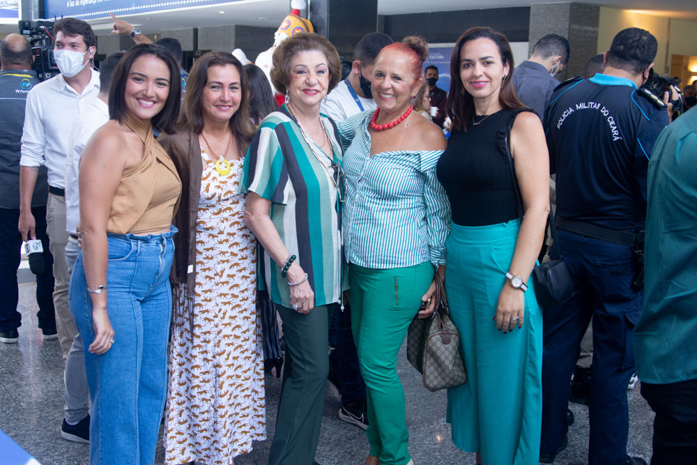 Vannick Belchior, Bia Jordana, Mazé Campos, Fátima Duarte E Patricia Bessa