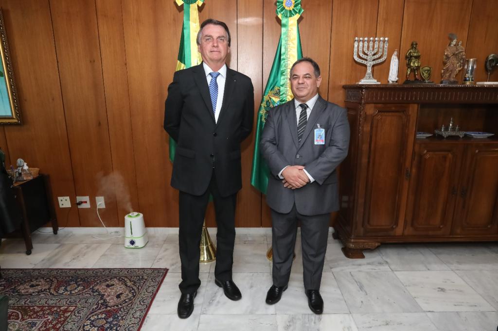 Presidente da ACOMAC-CE, Lavanery Campos  participa de encontro com o presidente Jair Bolsonaro, em Brasília