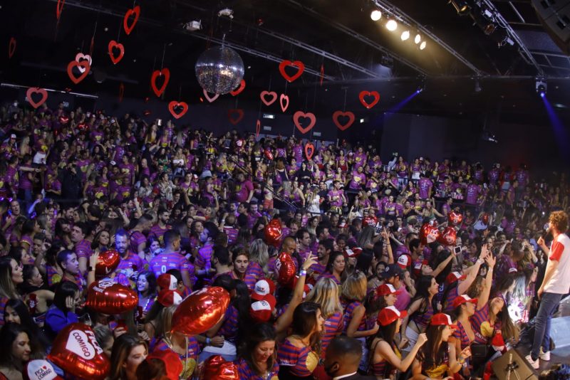 Agito no RJ - “Explode Coração” movimentou o Morro da Urca na véspera do feriado