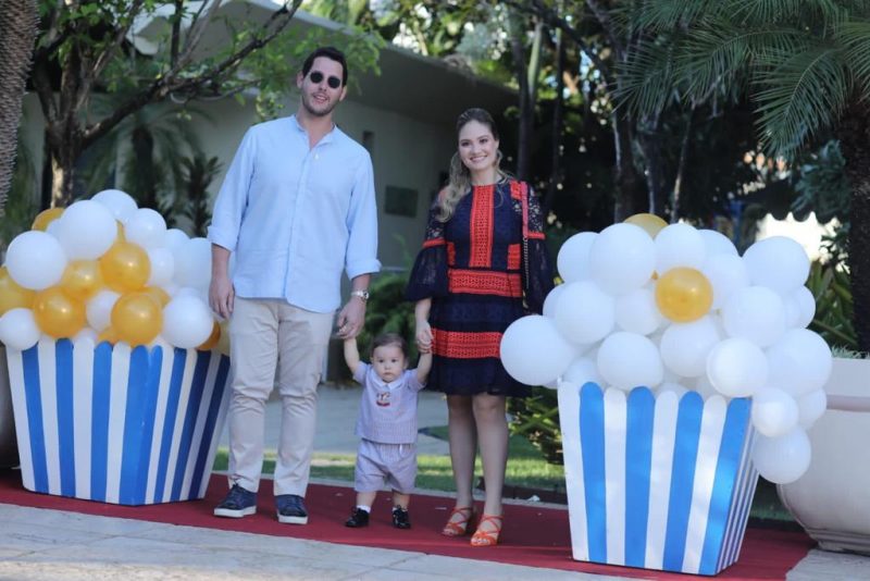 Sessão Parabéns - Letícia Teixeira e Gabriel Dias Branco celebram o primeiro aniversário de Emanuel