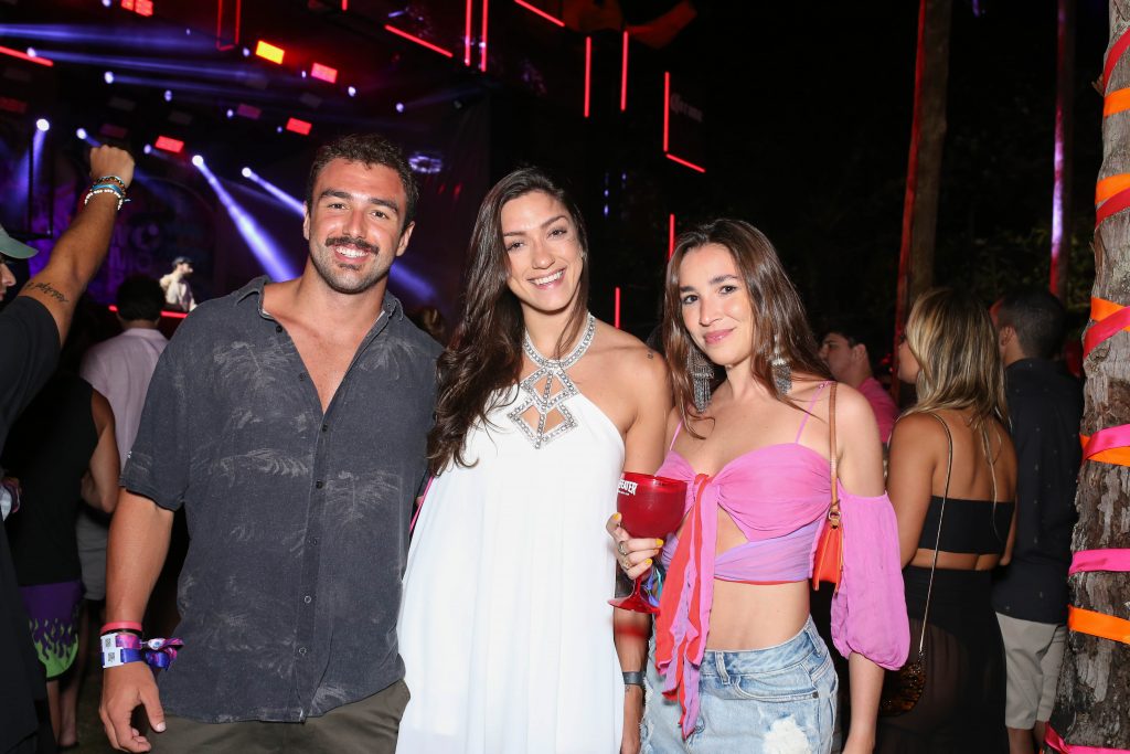 Alexandre Cavalcanti, Paula Marques. Luna Kruschewsky