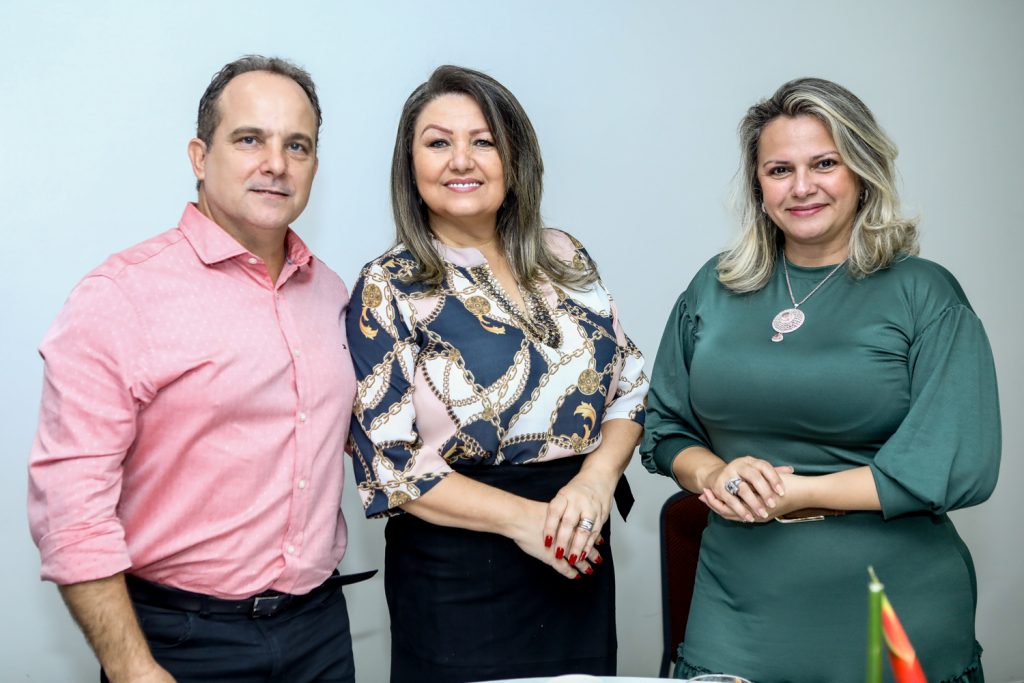 Andre E Estela Pavan, Alda Iodes