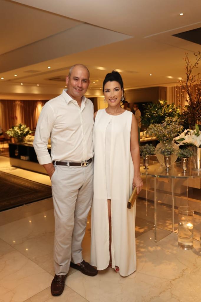 Andre Linheiro E Daniele Studart