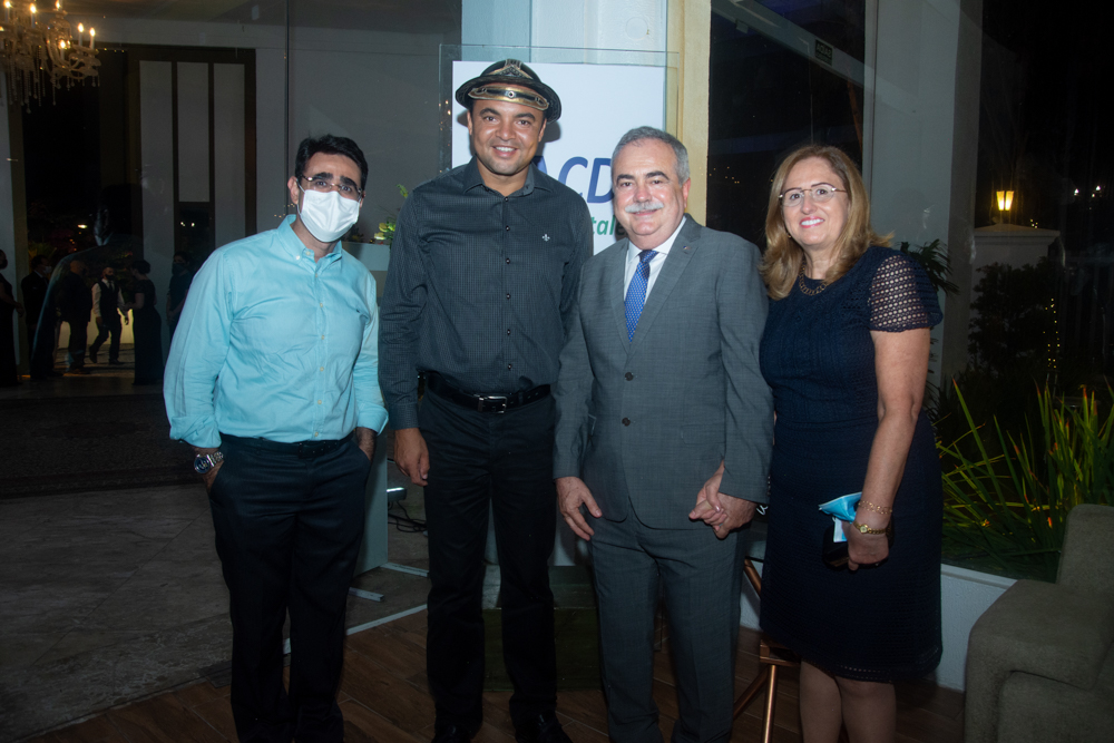 André Luiz Cavalcante, Chambinho Do Acordeon, Assis E Edna Cavalcante