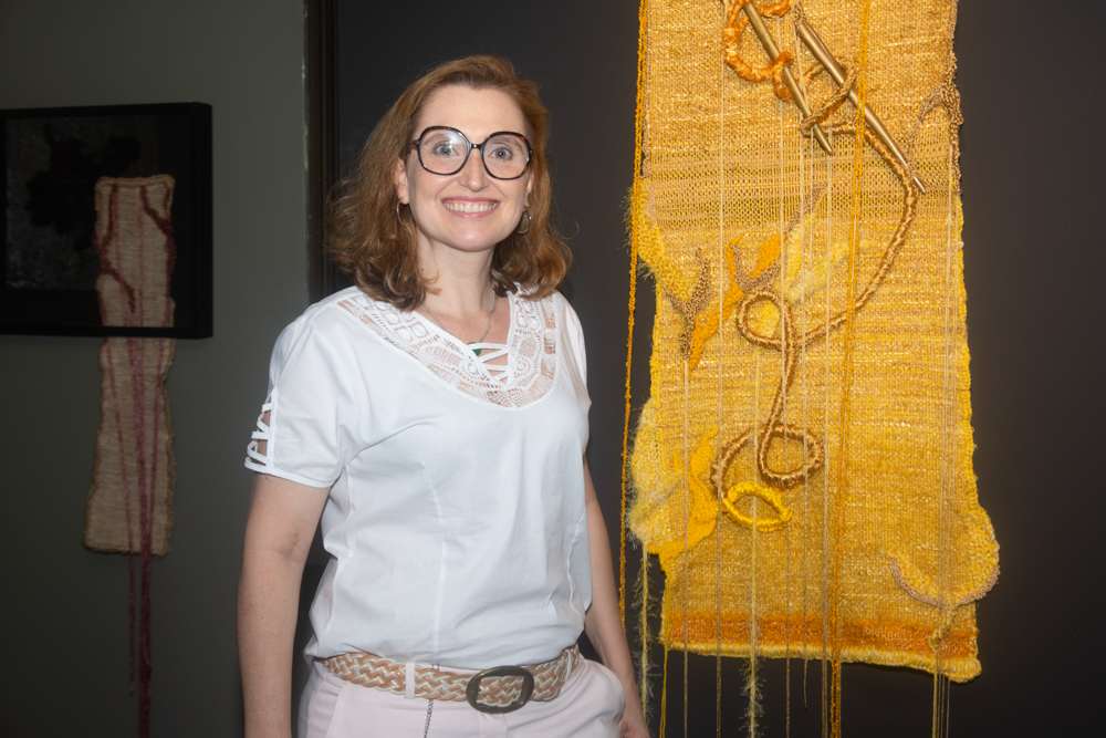 Andréa Dall’Olio promove visita mediada a sua exposição na Galeria Mariana Furlani
