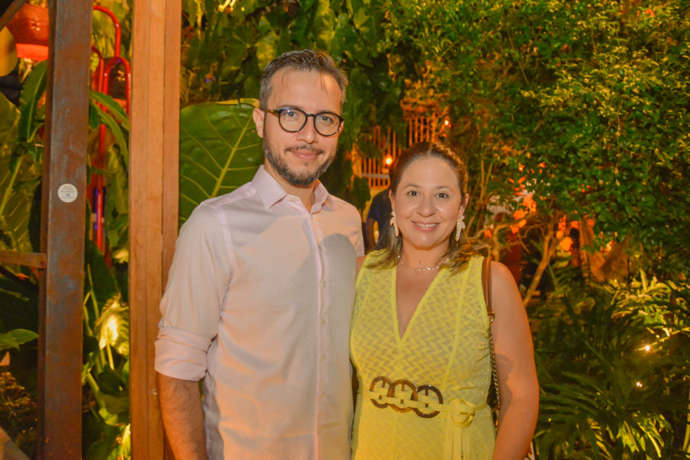 Bruno Bertran E Isabela Purcaru