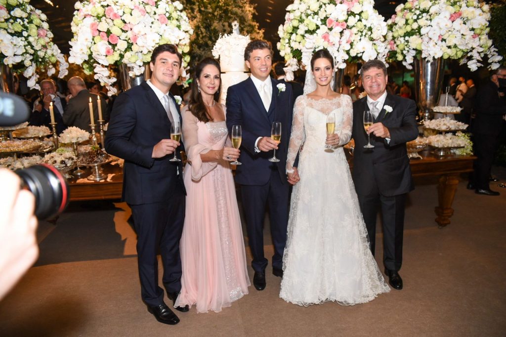 C1e7e35e 9968 48a8 8027 B57e6d2466d6