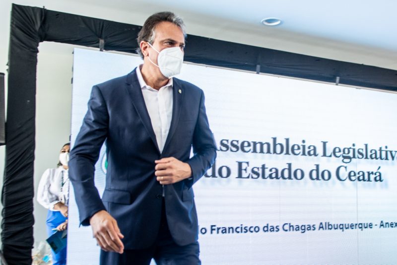 Assembleia Legislativa - Camilo Santana marca presença na inauguração do edifício Deputado Francisco das Chagas Albuquerque