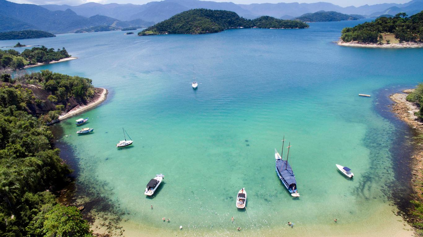 Festa de Réveillon e a comemoração de seus 520 anos movimentam Angra dos Reis