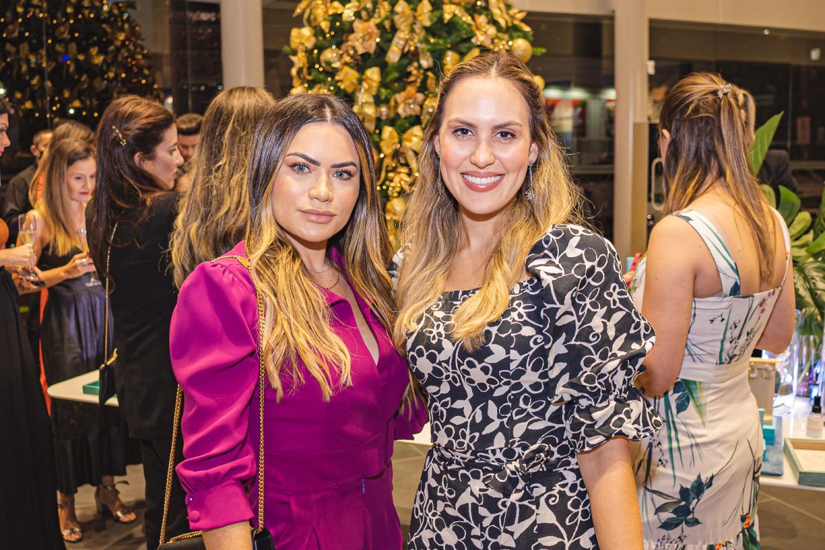 Glamour e muito brilho dão a tônica do desfile da Diamond Design na