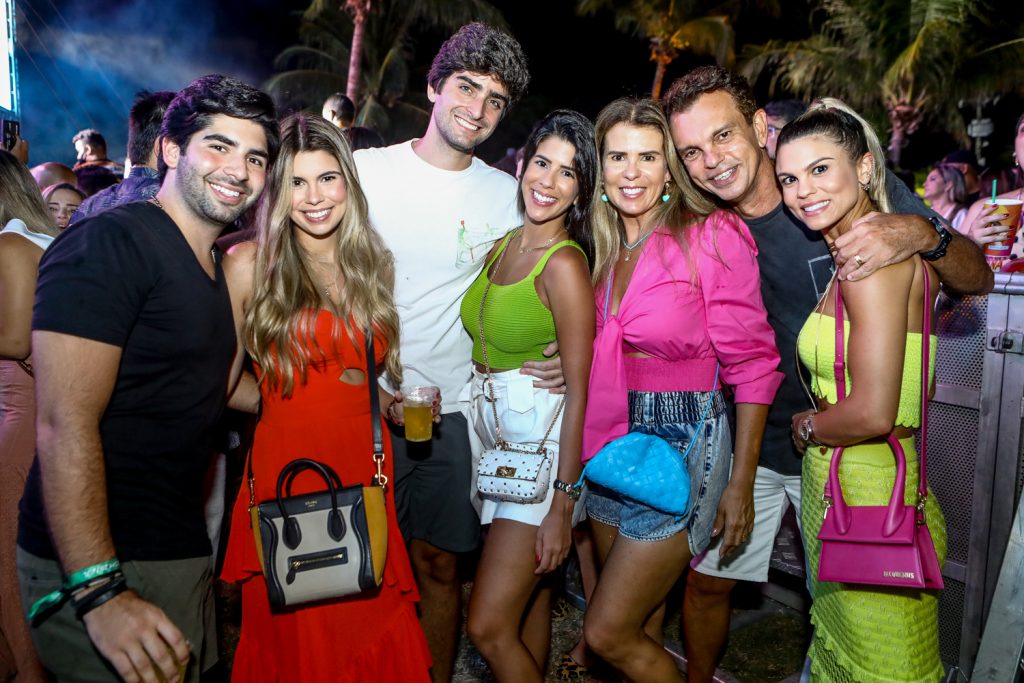 Deib Neto, Julia Pinto, Andre Carneiro, Marcela Pinto, Alexandra, Fred E Mariana Pinto