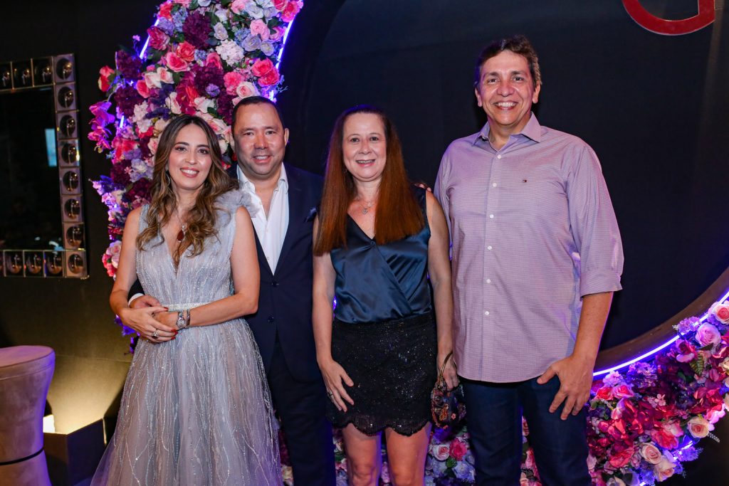 Dulce E Duduca Fujita,silvana Fujita E Flavio Pinto