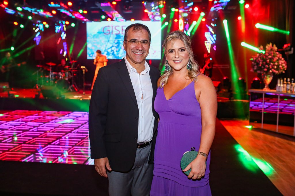 Eduardo Neves E Teresa Pitta