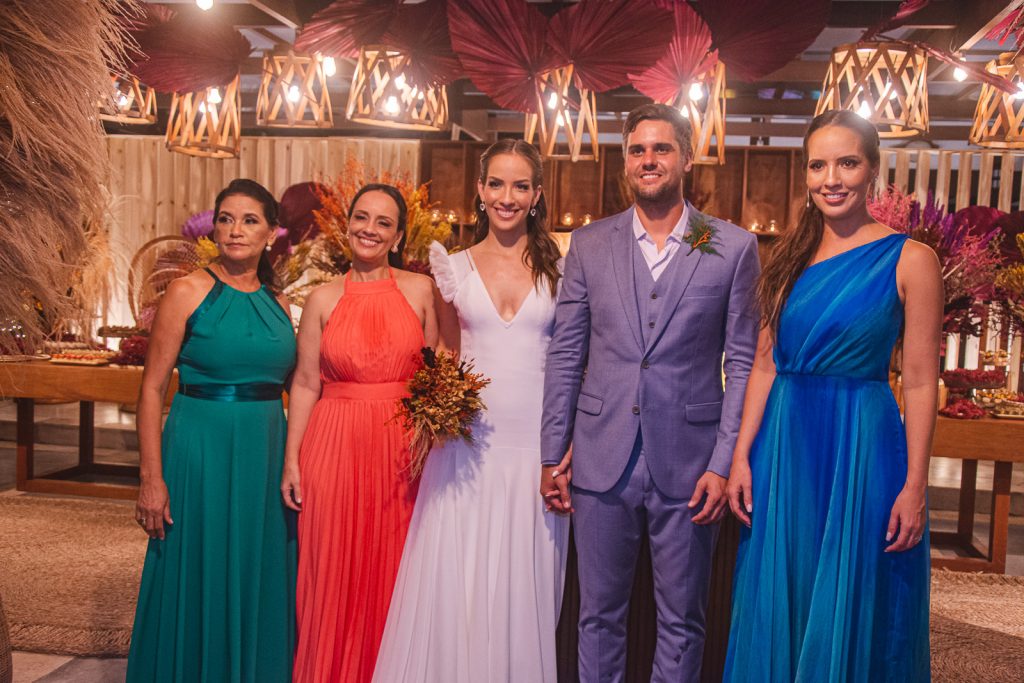 Elci Lopes, Jessica Bezerra, Giovana Bezerra, Luiz Fernando Ramalho E Giselle Bezerra