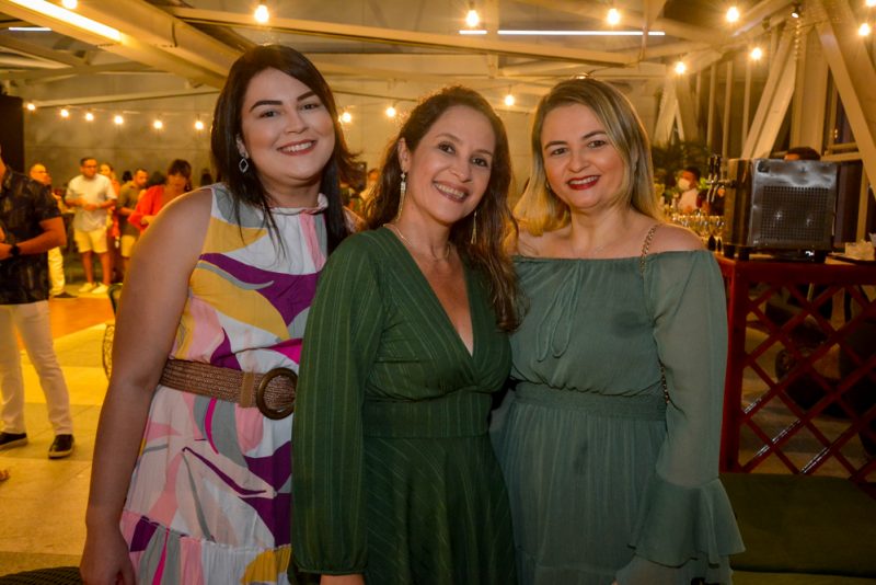 Happening - Cláudio Vale pilota confraternização natalina da CVPAR no BS Design