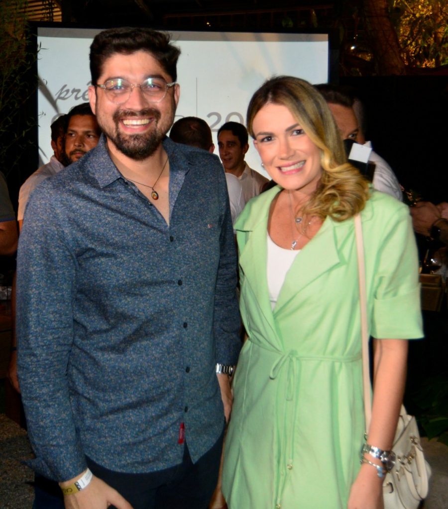 Elias Petruço E Juliana Hissa