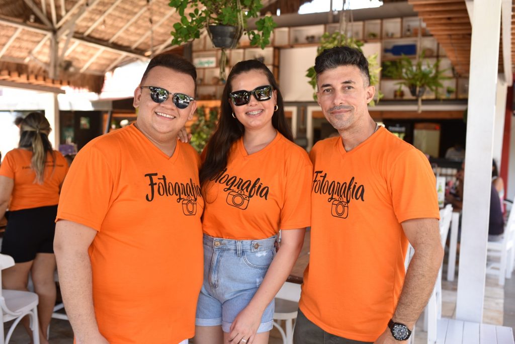 Eri, Gessika Nunes E Lino Vieira