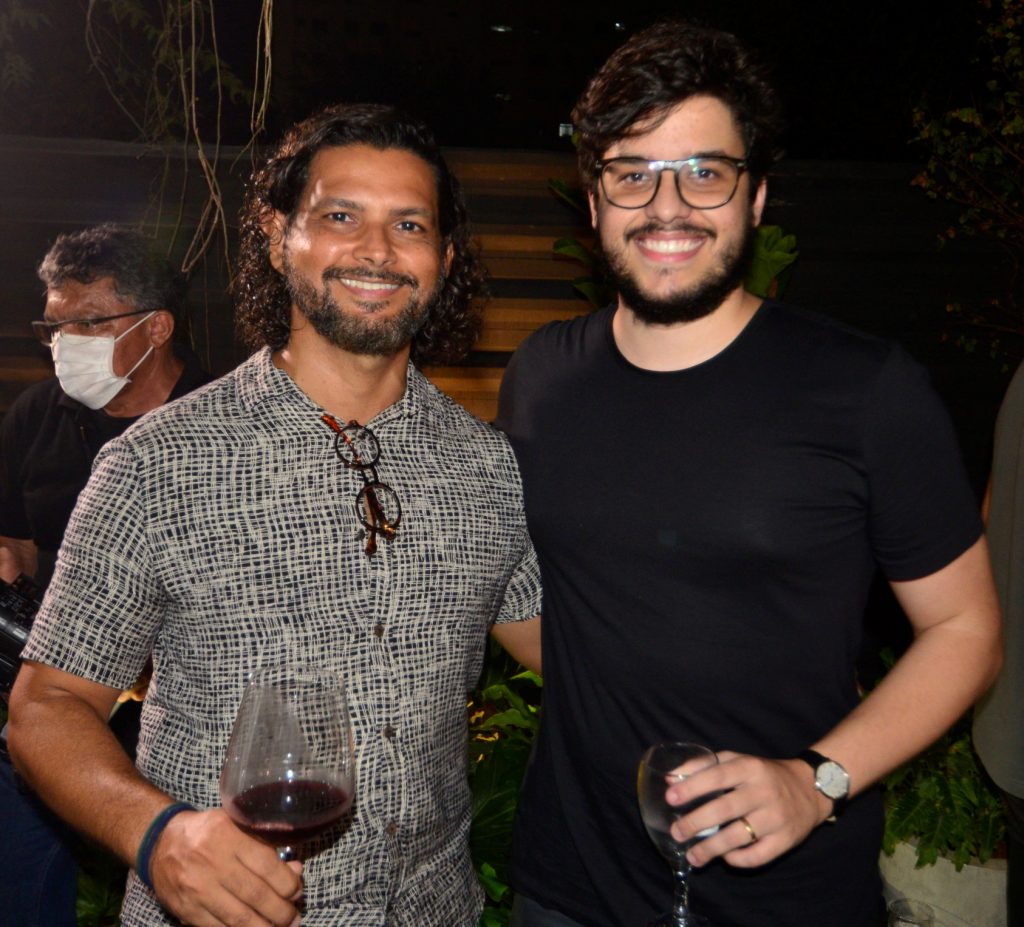 Érico Gondim E Cadeh Juaçaba