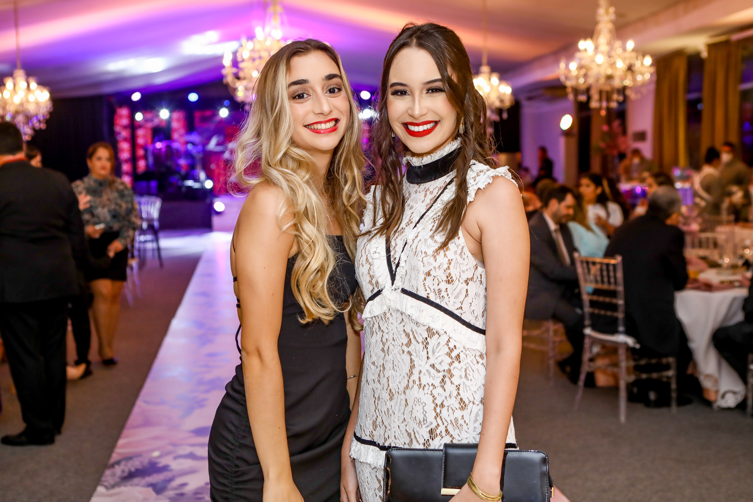 Gabriela Benevides E Geovana Campos