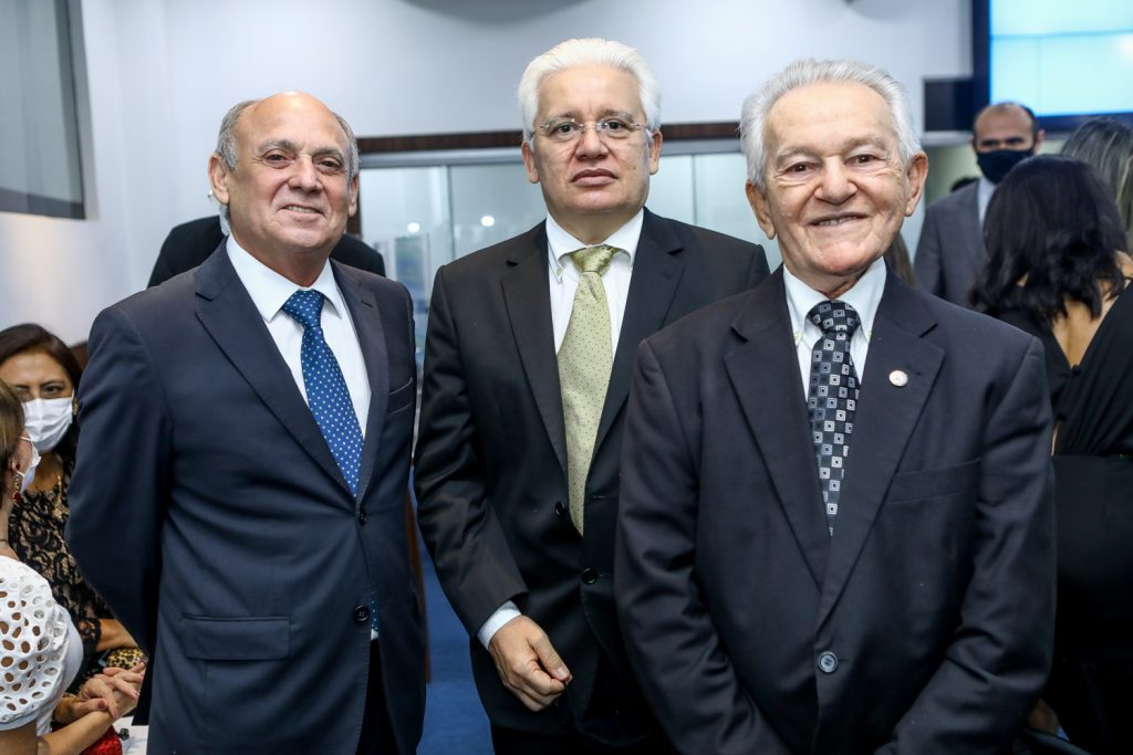 Gleidson Pontes, Paulo E Luiz Vale