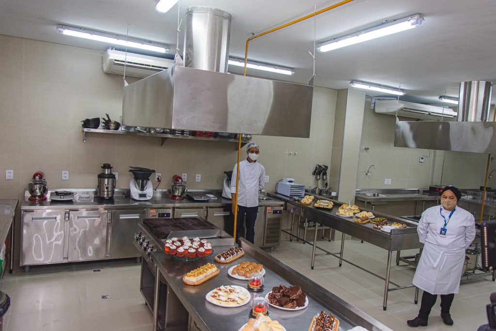 Inauguracao Da Escola De Gastronomia E Hotelaria Do Ceara (20)