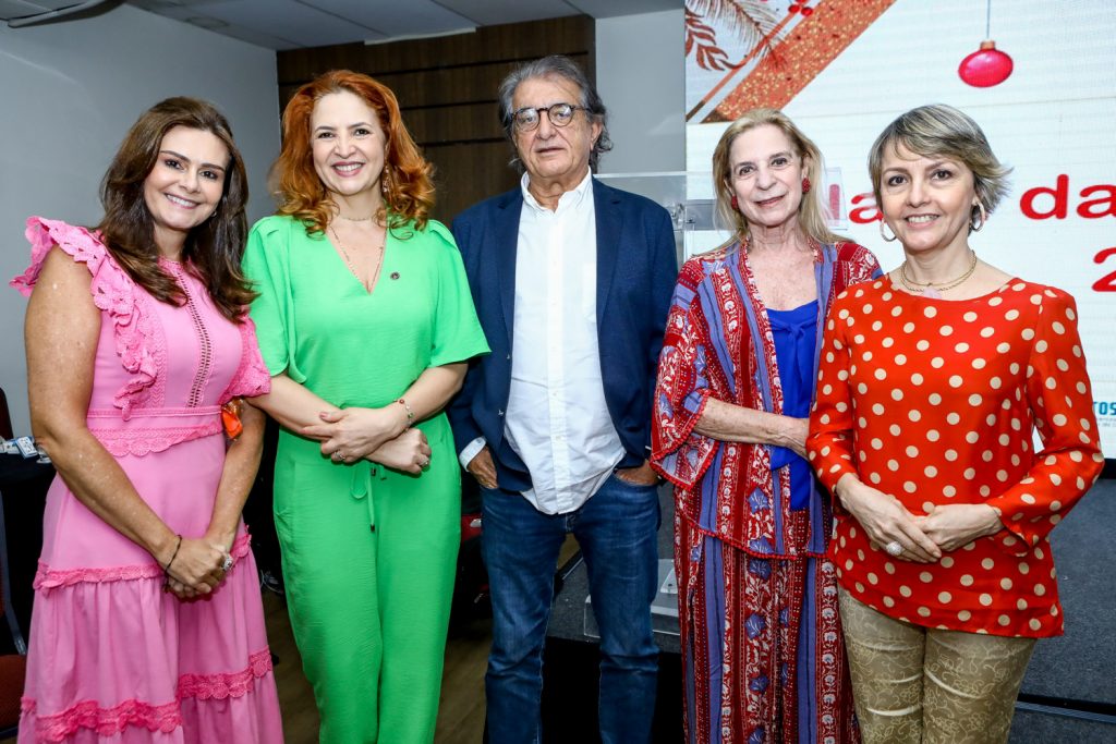 Ivana Bezerra, Enide Camara, Arialdo Pinho, Annea Ribeiro E Circe Jane