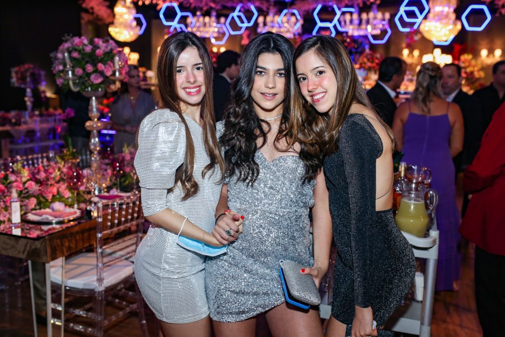 Ivina Nobrega, Carolina Alquerque E Livia Nobrega