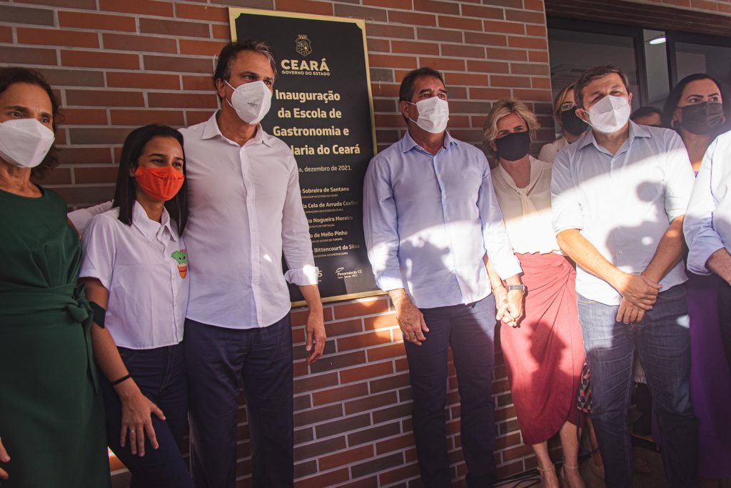 Izolda Cela, Vitoria, Camilo Santana, Luiz Gastao, Eliana Bittencourt E Elcio Batista (3)