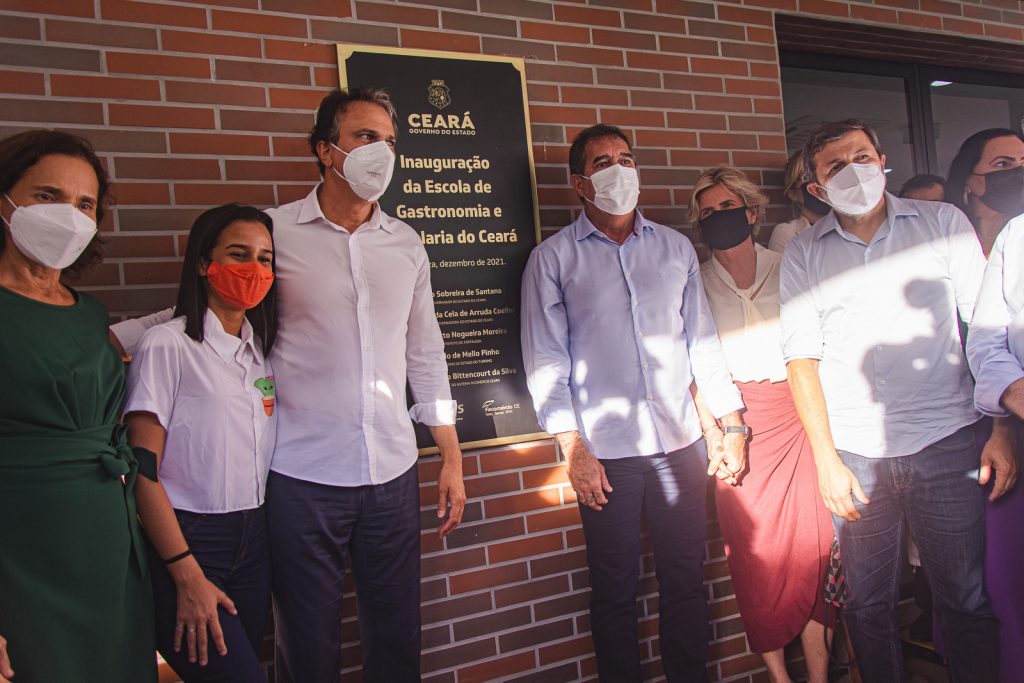 Izolda Cela, Vitoria, Camilo Santana, Luiz Gastao, Eliana Bittencourt E Elcio Batista (4)