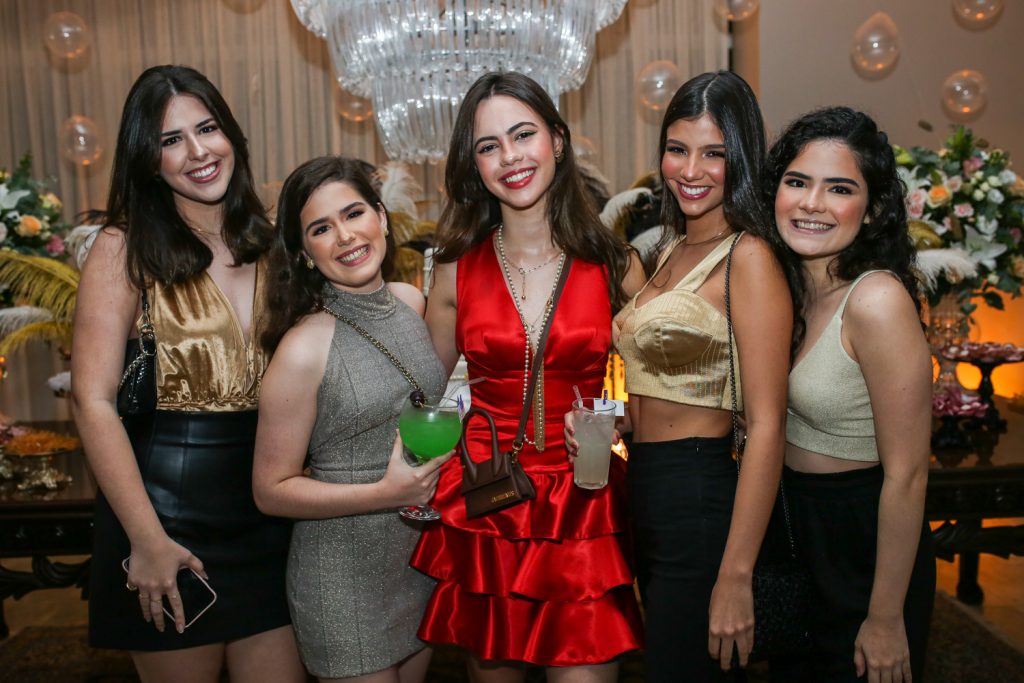 Julia Aquino,ingrid Queiroz,lyna Juca,bruna Barroso E Isadora Queiroz