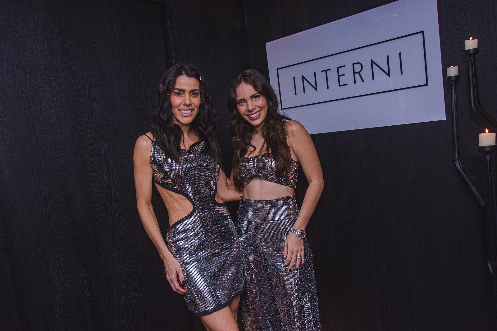 INTERNI promove fashion show em clima de Jingle Bells no endereço de Juliana Cordeiro